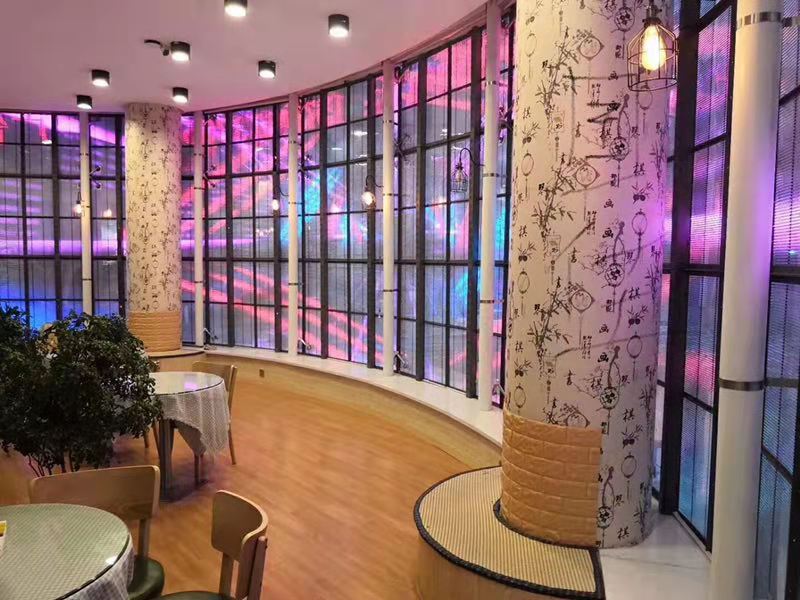 全彩led透明屏價格是多少錢？
